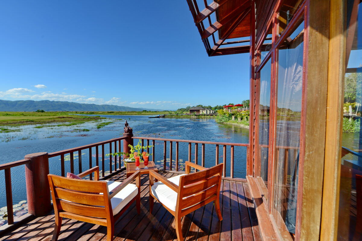 water front villa(first row)