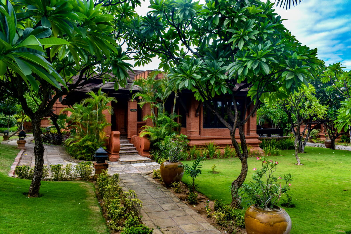 garden view villa